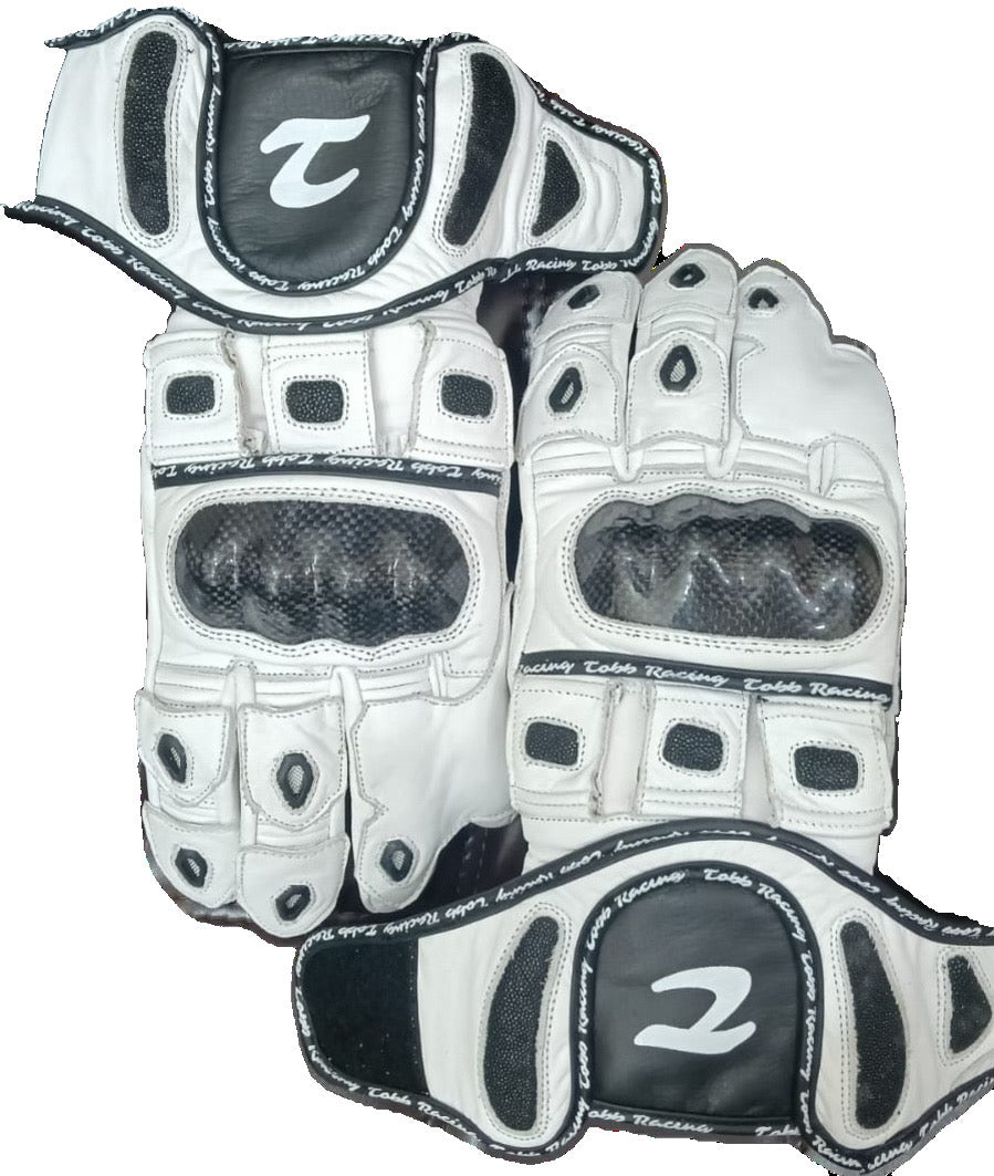 TR18 Race Gloves